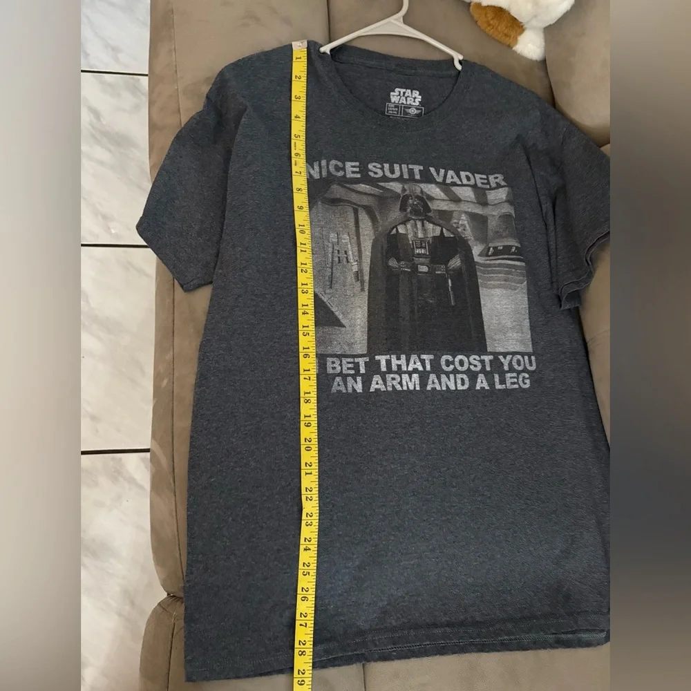 Men’s Size Large Star Wars T-Shirt Nice Suit Vader I Bet That Cost You an Arm - Picture 4 of 9